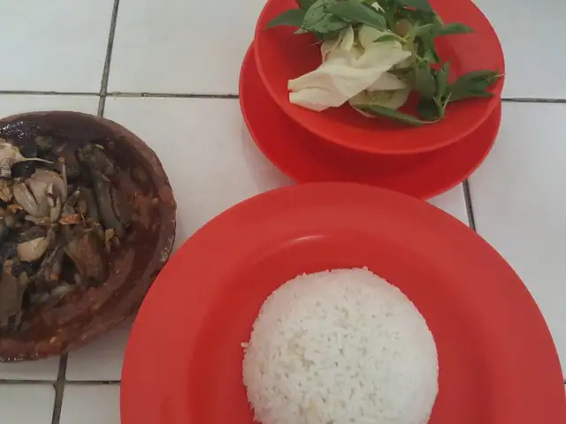Gambar Makanan Spesial Belut Surabaya 2