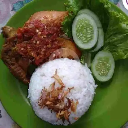 Gambar Makanan Ayam Goreng Nasi Tutug Oncom Katineung 13