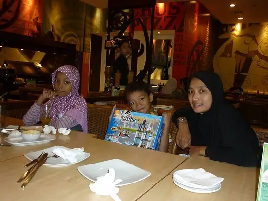 Gambar Makanan Pizza Hut ITC Surabaya Mega Grosir 12