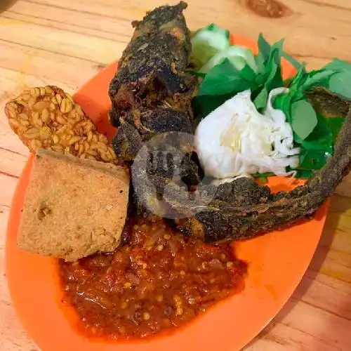 Gambar Makanan Pecel Lele Bapak Hadi, Serpong Utara 2