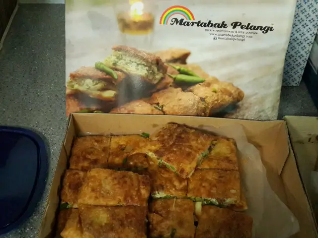 Gambar Makanan Martabak Pelangi 15