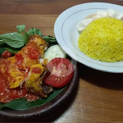Gambar Makanan Nasi Kuning, Nasi Pecel & Penyetan Warung Boedhe, Krodan 2