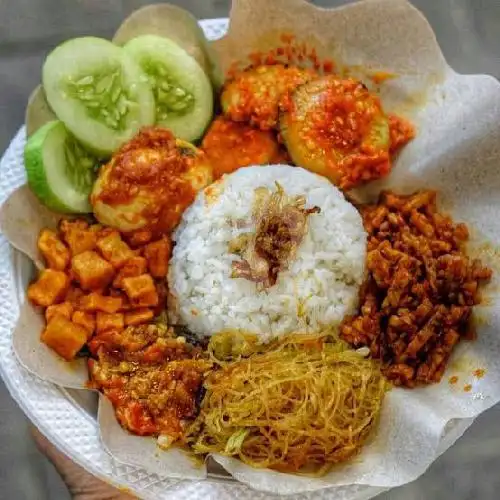 Gambar Makanan Nasi Uduk Marbot, Bintaro 6