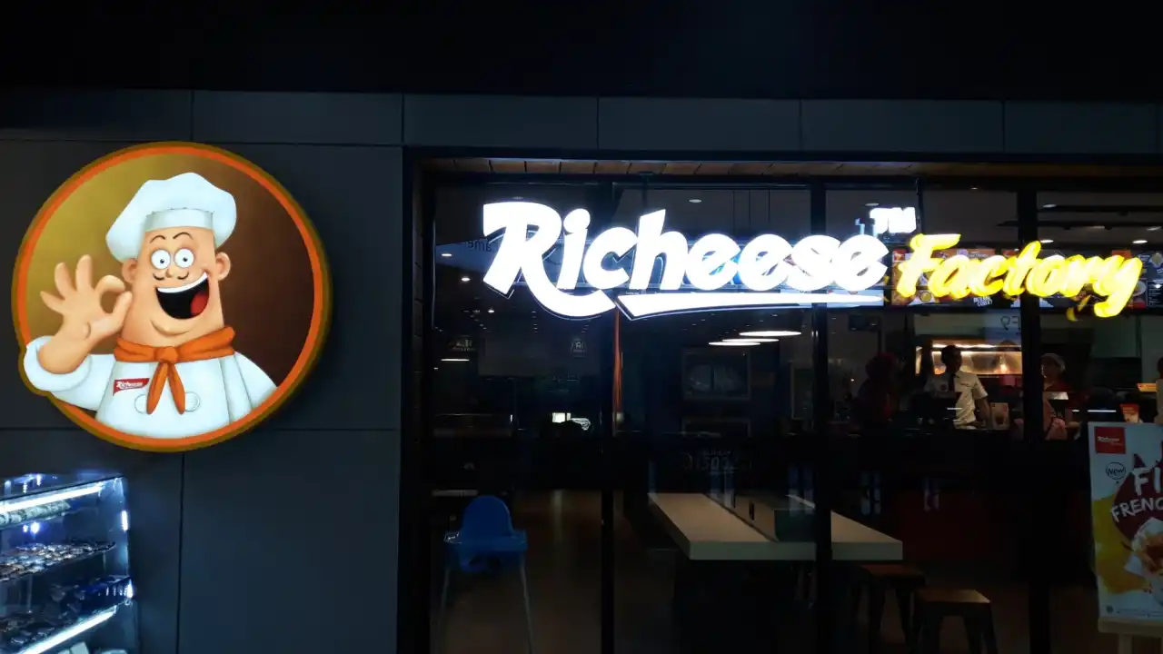 Richeese Factory