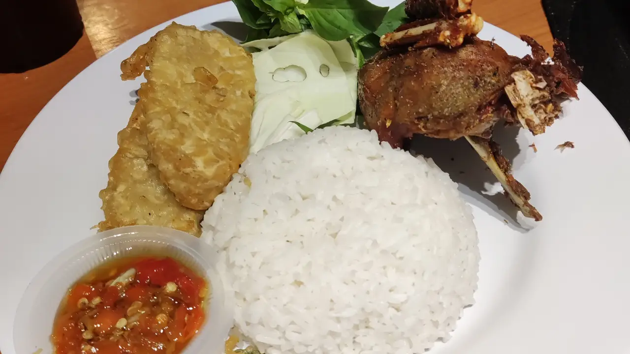 Bebek Goreng H. Slamet