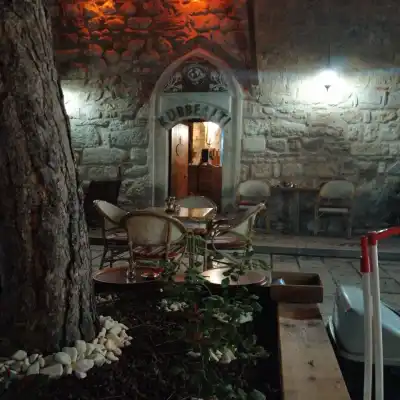 Kubbealtı Cafe