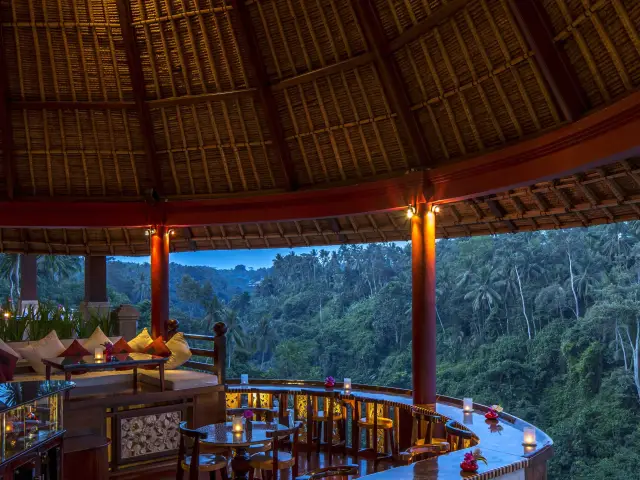 Gambar Makanan CasCades Restaurant - Viceroy Bali 16