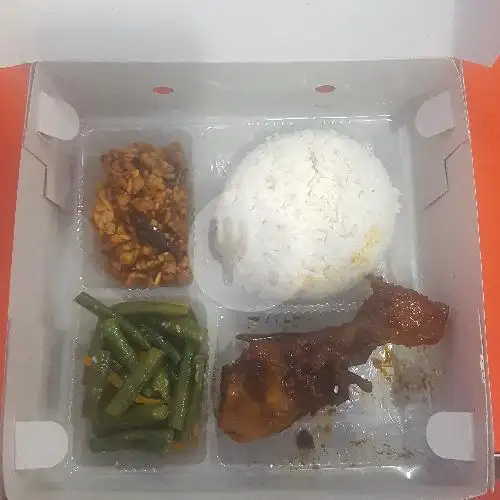 Gambar Makanan Warung Tegal Aero ibu Lina, Ketintang 1