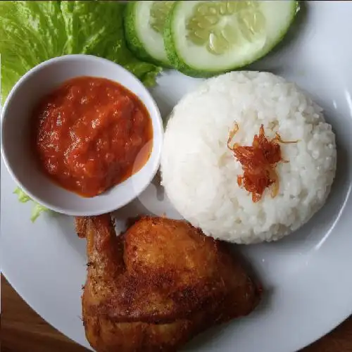 Gambar Makanan Pecel Ayam Dan Lele Goreng Warung Wong Jowo, Taman Jajan Gaul 8
