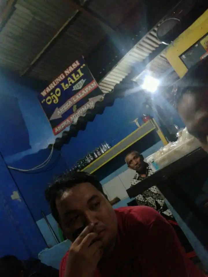 Warung Lalapan Ojo Lali