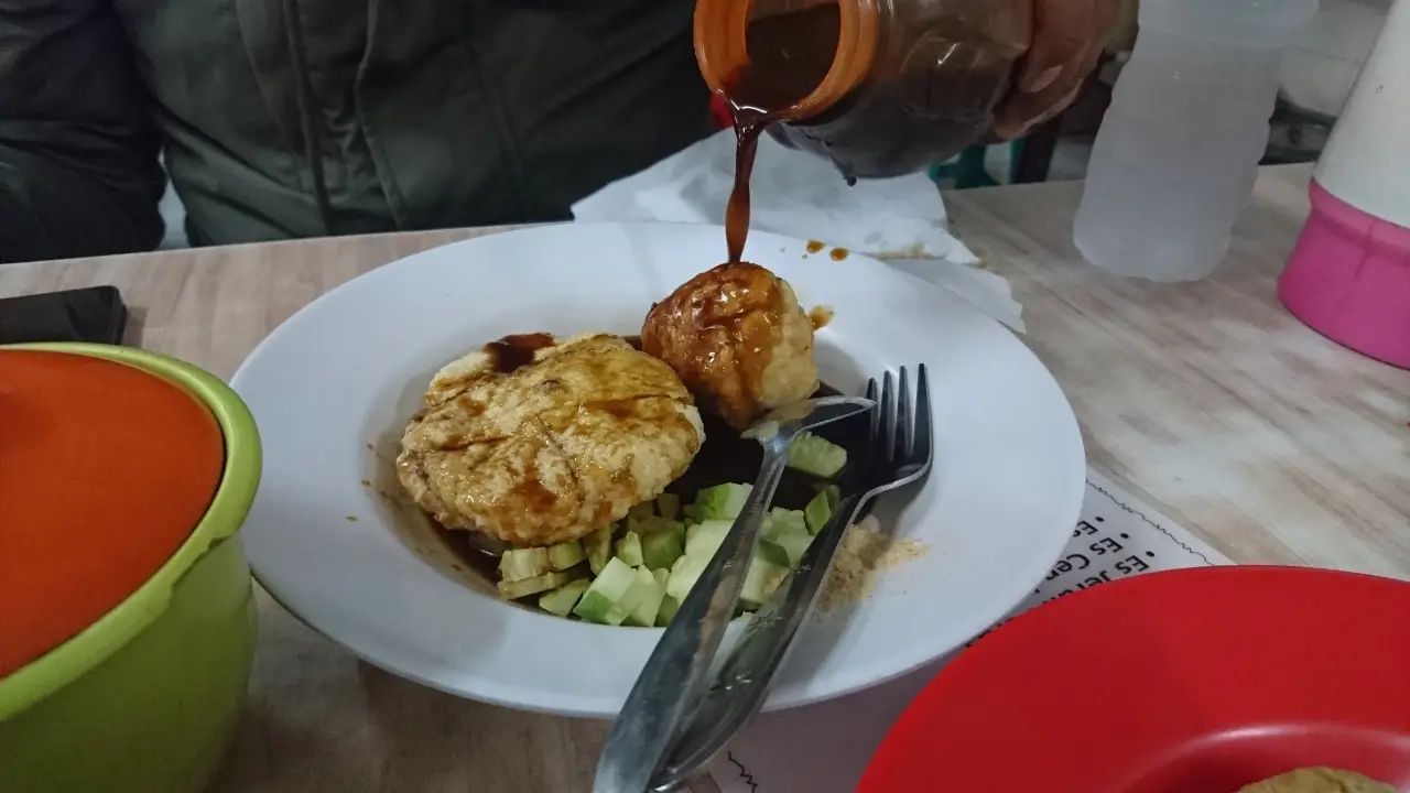 Pempek Sayangan