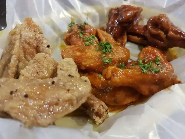 Manila Wings Food Photo 14