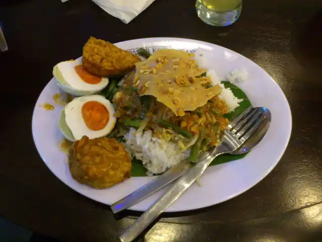 Gambar Makanan Sego Pecel Bu Broto 19