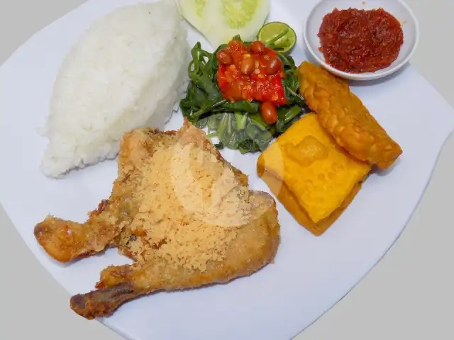 Gambar Makanan Ayam Presto Ny. Nita, Green Ville 6