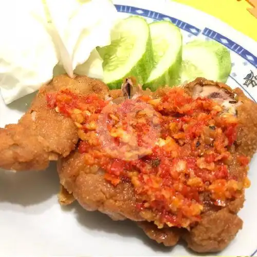 Gambar Makanan Ayam Geprek Bude Siti, Cengkareng 6