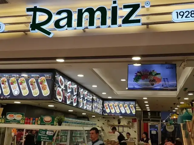 Köfteci Ramiz'nin yemek ve ambiyans fotoğrafları 14