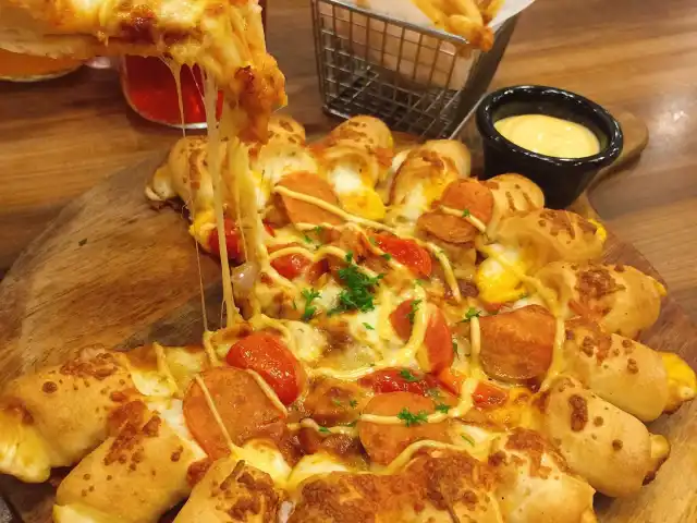 Pizza Hut Food Photo 15