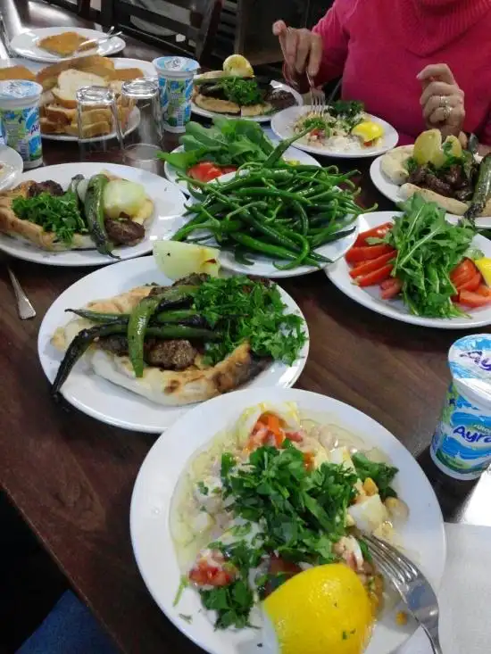 Öz Şimşek Köfte Piyaz'nin yemek ve ambiyans fotoğrafları 2