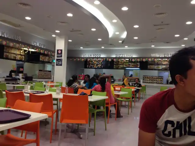 Lotus's Food Court Food Photo 8