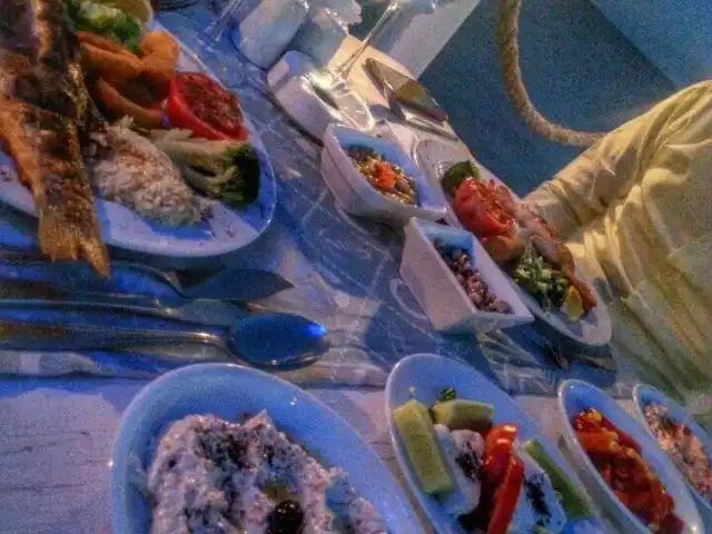 Fener Balık A'la Carte Restaurant'nin yemek ve ambiyans fotoğrafları 4