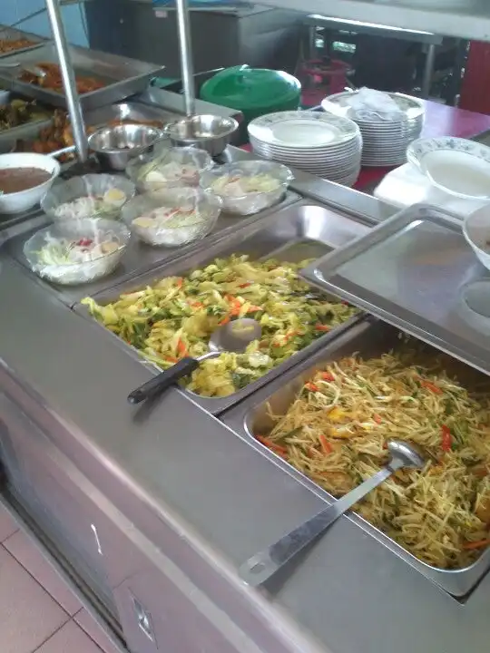 Metro Driving Academy Cafeteria Food Photo 6