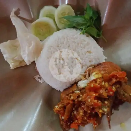 Gambar Makanan Warung Mbok Iyem Ayam & Belut Penyet, Pondok Bambu 1