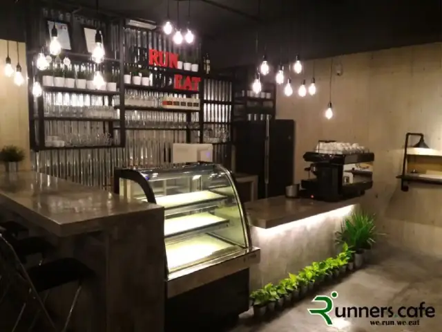 Runners Cafe Food Photo 3