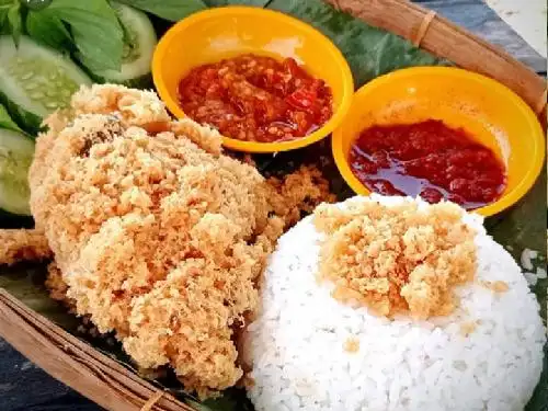 Pecel Lele Lamongan Pak De, Pajajaran Raya