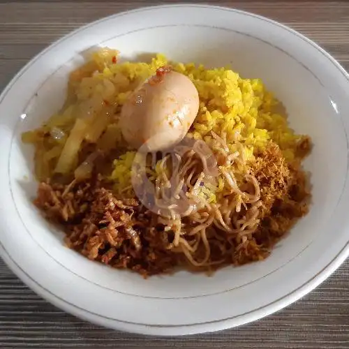 Gambar Makanan Nasi Kuning Jawa Timur, Pasar Ikan 7