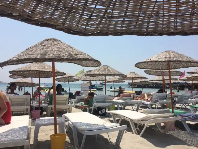 Bambaka Beach Cafe & Bar'nin yemek ve ambiyans fotoğrafları 14