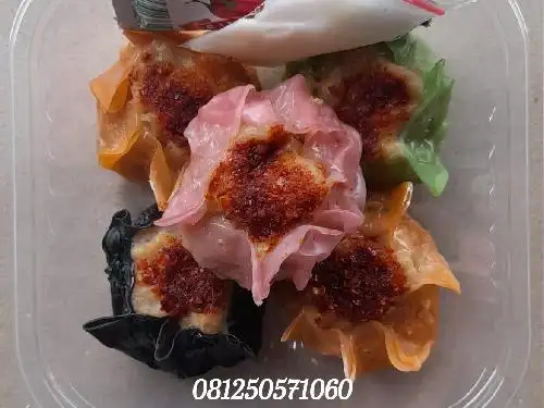 LANS Food,Jalan Kenari 1 No.20 PERUMNAS BLBP