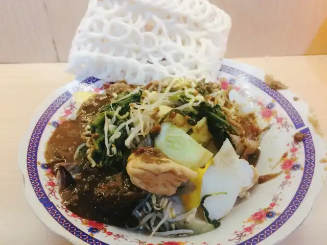 Gambar Makanan Rujak Cingur 6