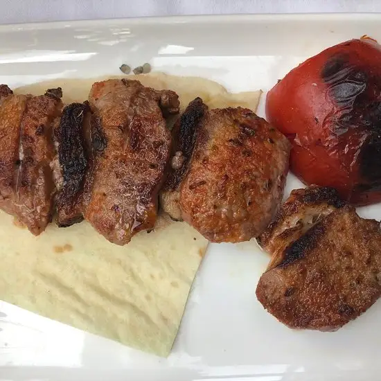 Erdal Şef Adana Kebap'nin yemek ve ambiyans fotoğrafları 1
