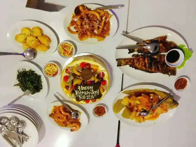 Gambar Makanan D'Cost Seafood 6