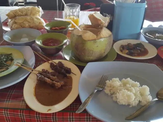 Gambar Makanan Rumah Makan Tepian Pandan 20