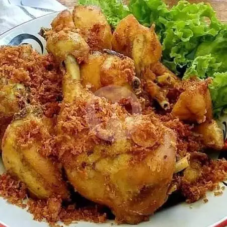 Gambar Makanan Bebek & Ayam Goreng Serundeng Sambel Matah 2