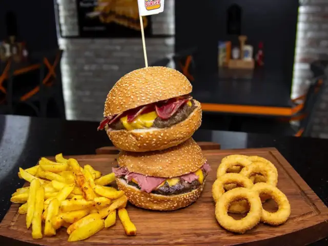 Yesen Burger'nin yemek ve ambiyans fotoğrafları 1