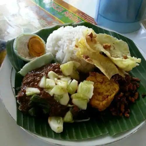 Gambar Makanan Rumah Makan Pecel Madiun (Nasi Pecel Madiun Ibu Umi) 7