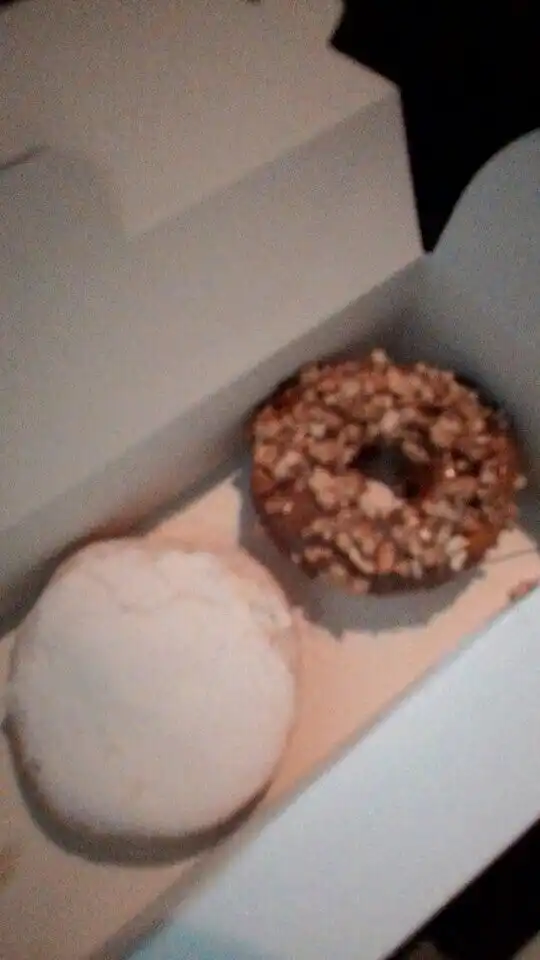 Big Apple Donuts & Coffee Food Photo 7