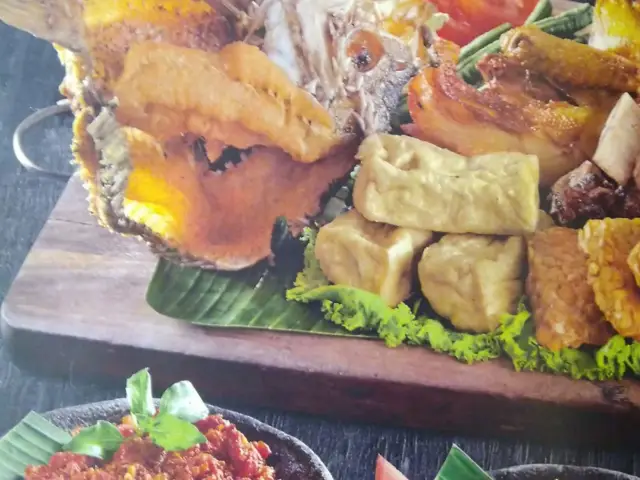 Gambar Makanan Ria Indonesian Bistro 9