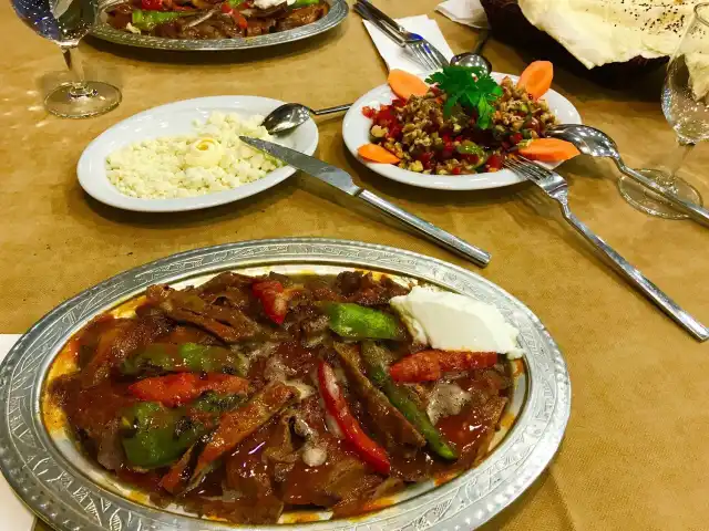 Adana Kebap Bahçesi'nin yemek ve ambiyans fotoğrafları 6