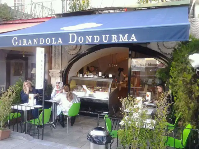 Girandola Dondurma'nin yemek ve ambiyans fotoğrafları 12