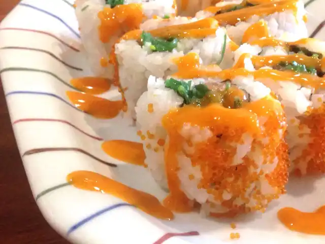 Gambar Makanan Sushi Hana 12