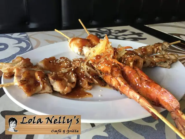 Lola Nelly's Fusion Restaurant and Bar Food Photo 5