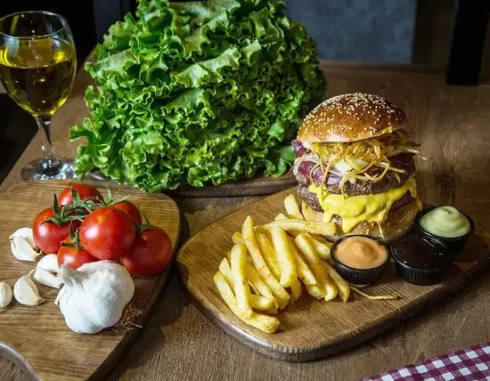 Manjoo Burger Coffee'nin yemek ve ambiyans fotoğrafları 4