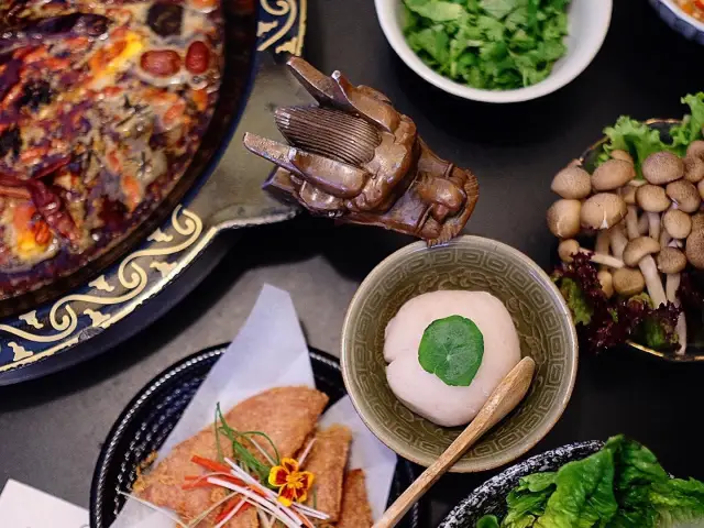 Gambar Makanan Chong Qing Hot Pot 7