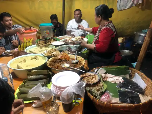 Gambar Makanan Warung Makan Mbak Tum 10