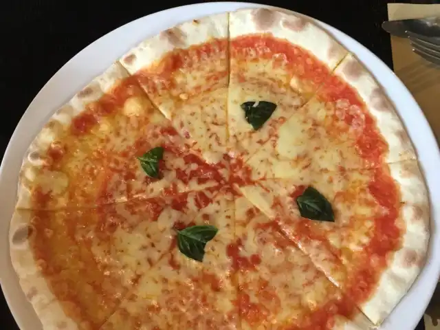 PEPeNERO Cucina Italiana