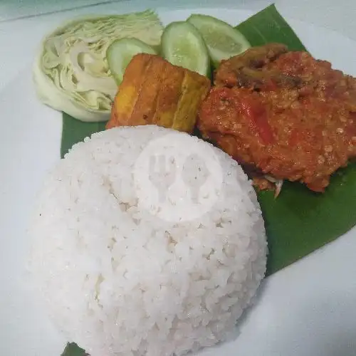 Gambar Makanan Ayam Geprek NAGA 8