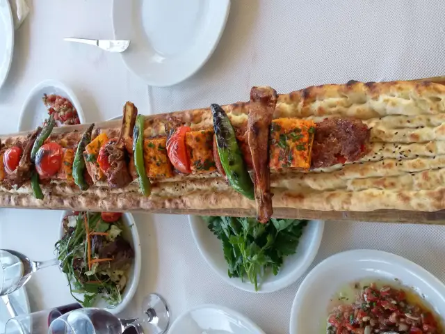Muazzez Ersoy & Şenol Kolcuoğlu'nin yemek ve ambiyans fotoğrafları 28